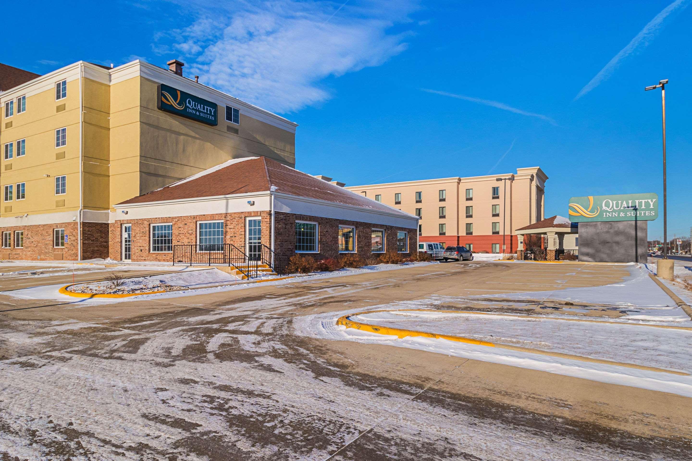 Suburban Extended Stay Hotel Waterloo - Cedar Falls - Cedar Valley Kültér fotó