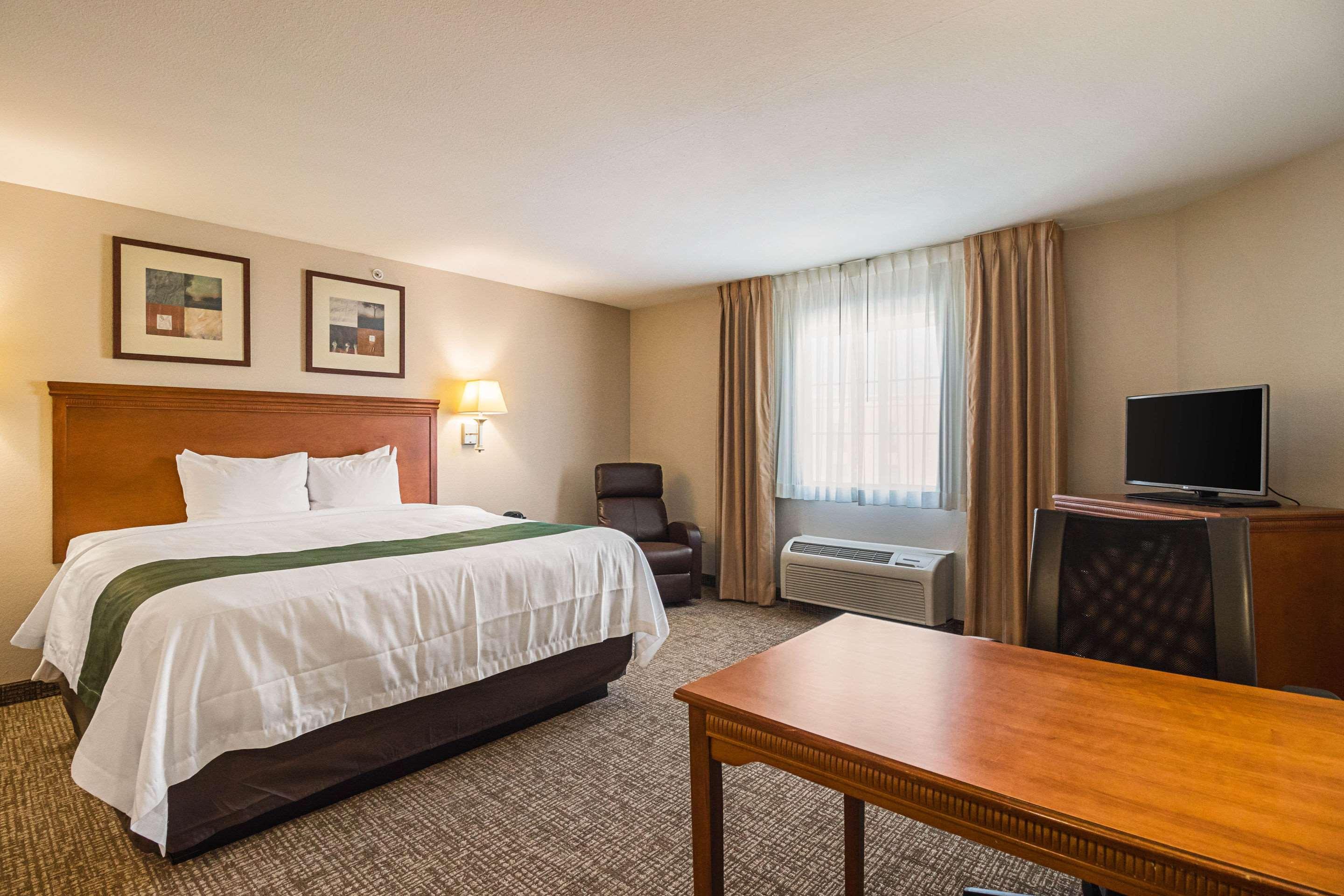 Suburban Extended Stay Hotel Waterloo - Cedar Falls - Cedar Valley Kültér fotó